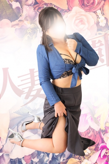 なな 写真01